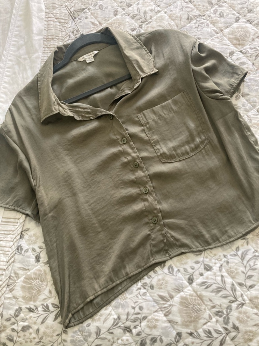 American Eagle Outfitters Olive Green Short-Sleeve Button-Front Top